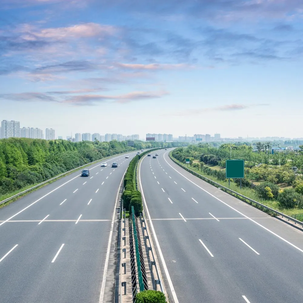 Long distance taxi service road